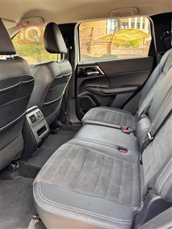 ميتسوبيشي اوتلاندر